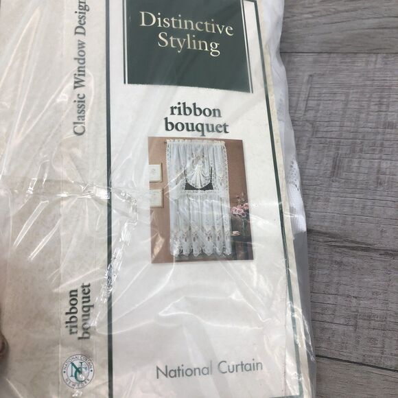National Curtain Ribbon Bouquet Classic 2 Tier Window Design - Picture 6 of 7